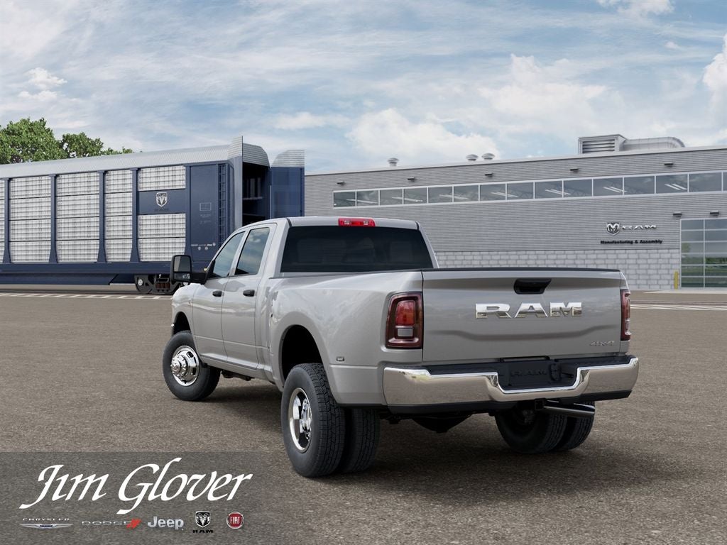 2026 RAM 3500 RAM 3500 TRADESMAN CREW CAB 4X4 8' BOX