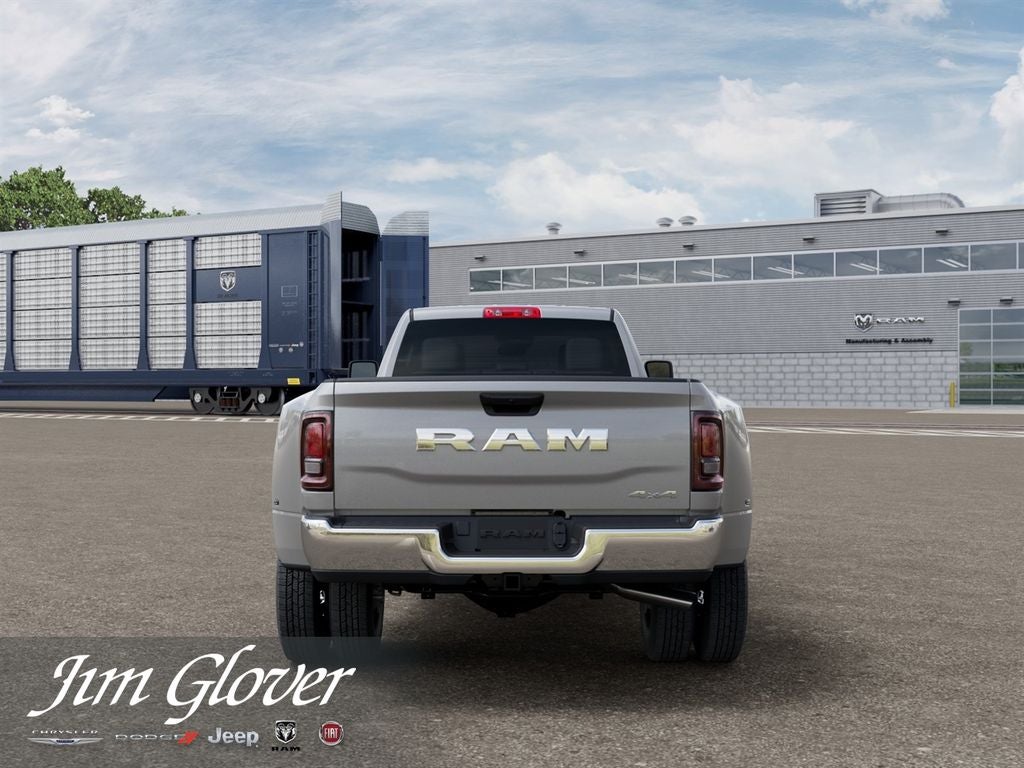 2026 RAM 3500 RAM 3500 TRADESMAN CREW CAB 4X4 8' BOX