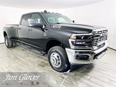 2026 RAM 3500 RAM 3500 TRADESMAN CREW CAB 4X4 8' BOX