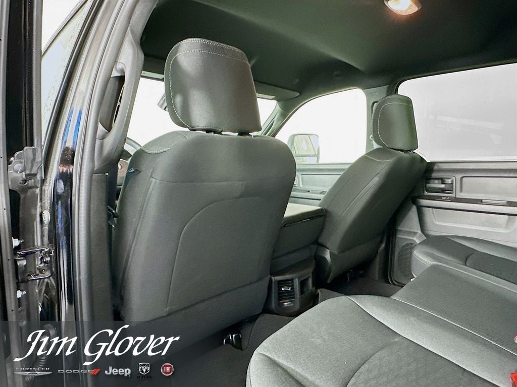 2026 RAM 3500 RAM 3500 TRADESMAN CREW CAB 4X4 8' BOX