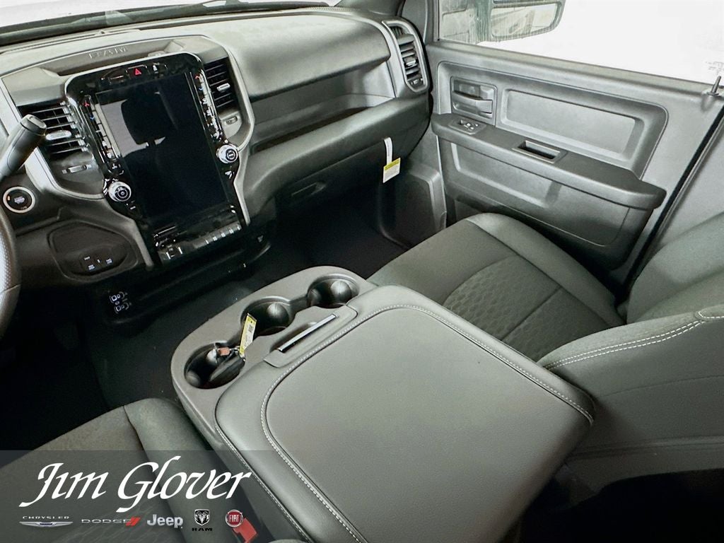 2026 RAM 3500 RAM 3500 TRADESMAN CREW CAB 4X4 8' BOX