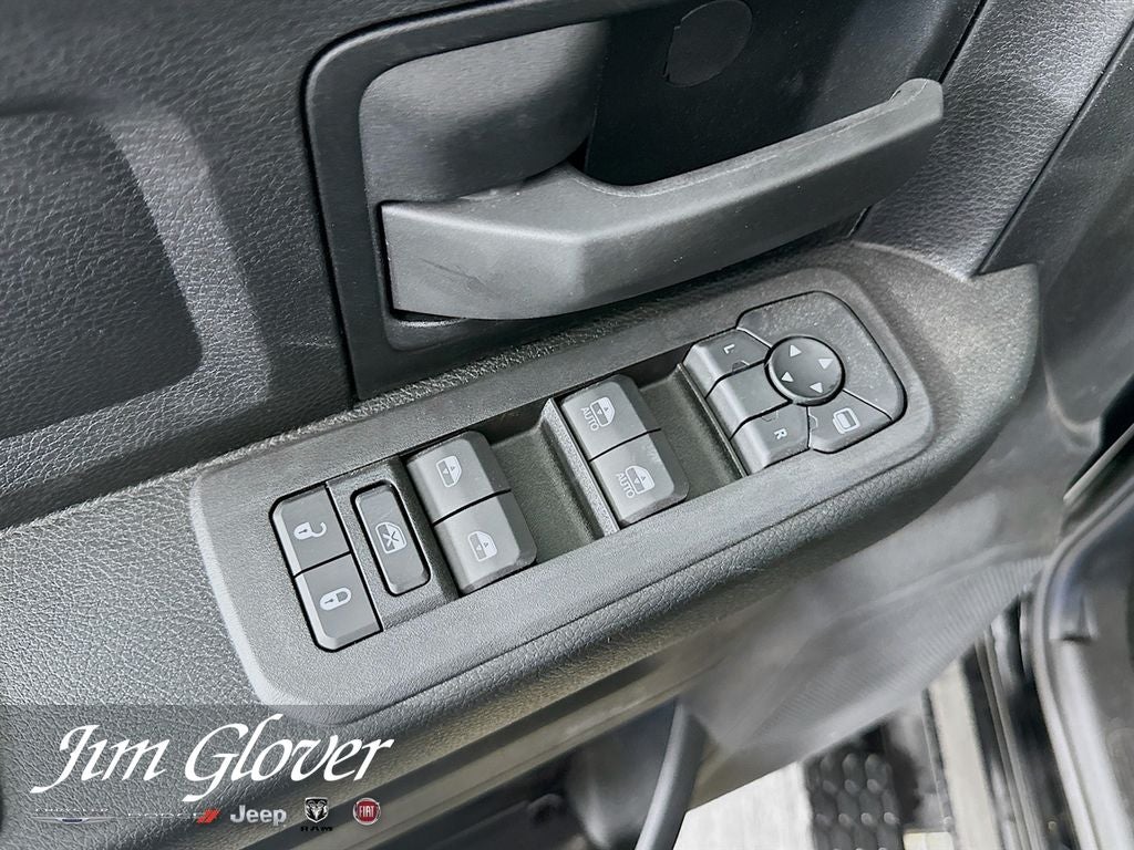 2026 RAM 3500 RAM 3500 TRADESMAN CREW CAB 4X4 8' BOX