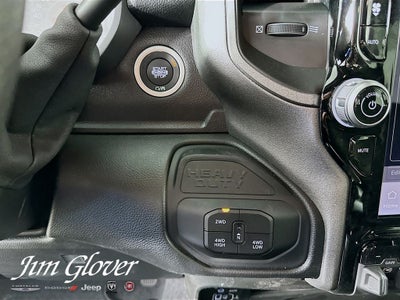 2026 RAM 3500 RAM 3500 TRADESMAN CREW CAB 4X4 8' BOX