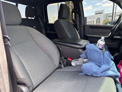 2023 RAM 3500 Tradesman Crew Cab 4x4 8' Box