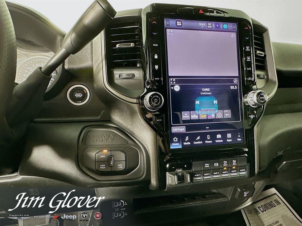 2026 RAM 3500 RAM 3500 TRADESMAN CREW CAB 4X4 8' BOX