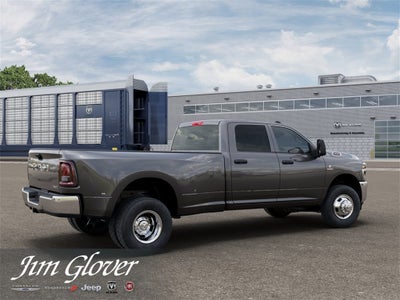 2026 RAM 3500 RAM 3500 TRADESMAN CREW CAB 4X4 8' BOX