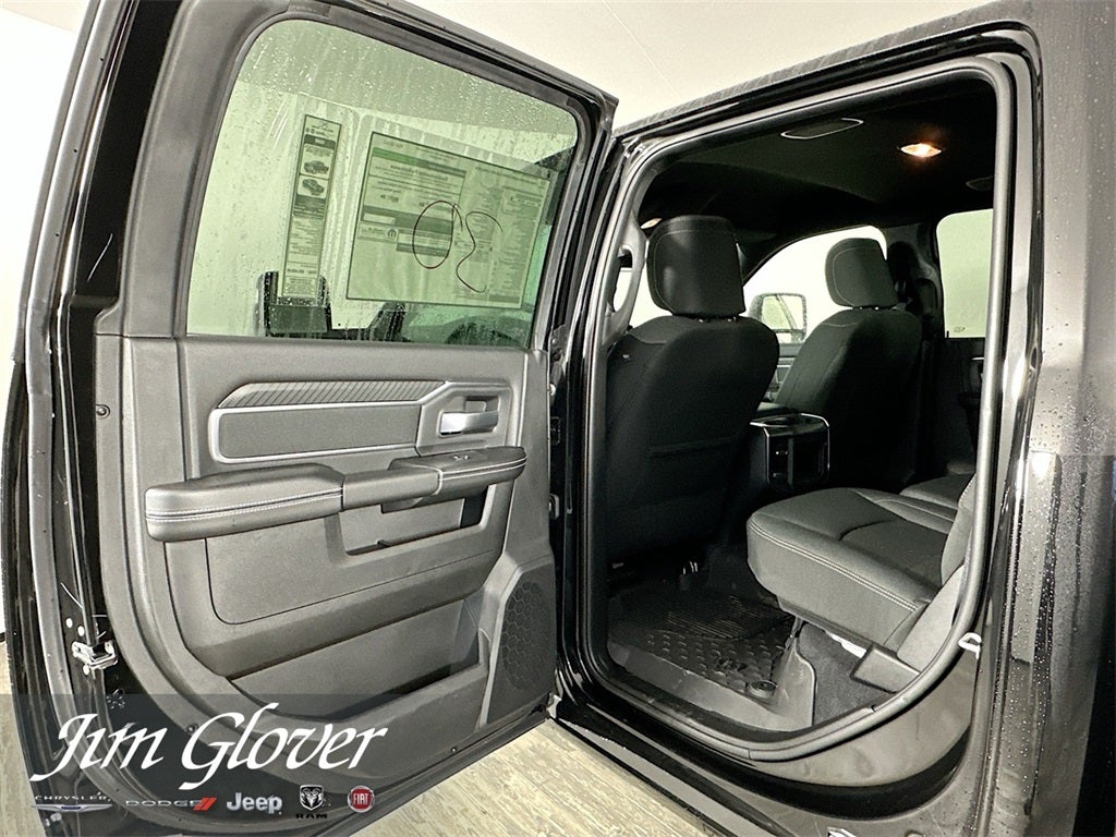 2026 RAM 3500 RAM 3500 BIG HORN CREW CAB 4X4 8' BOX