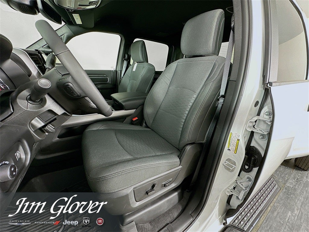 2026 RAM 3500 RAM 3500 BIG HORN CREW CAB 4X4 8' BOX