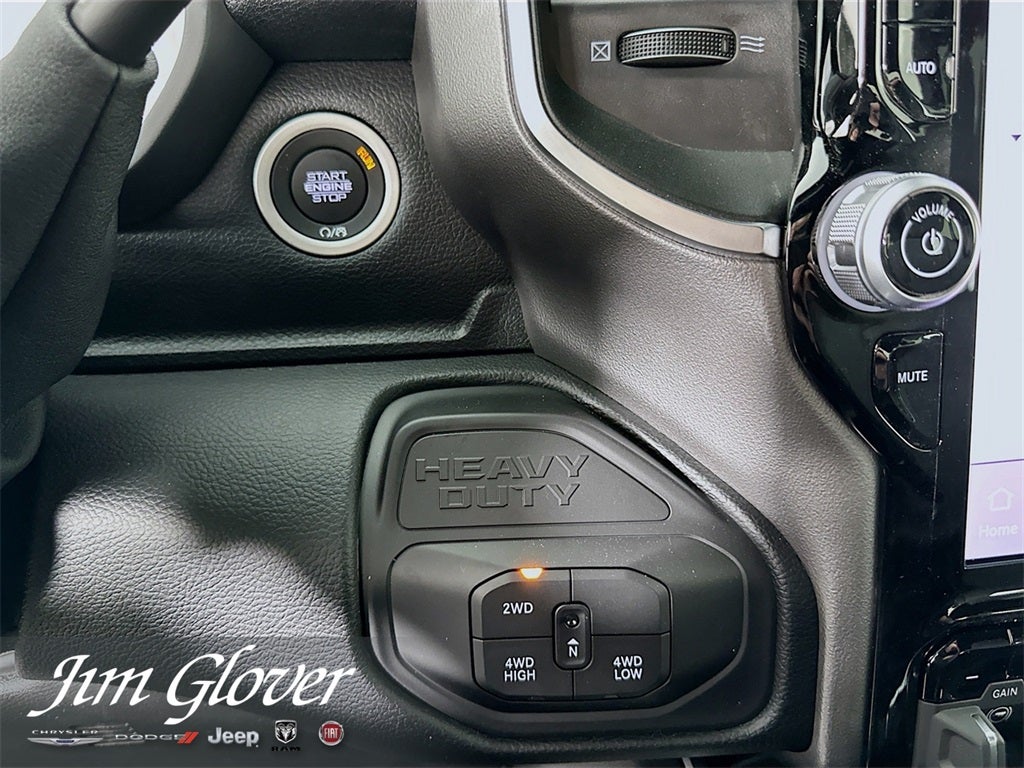 2026 RAM 3500 RAM 3500 BIG HORN CREW CAB 4X4 8' BOX