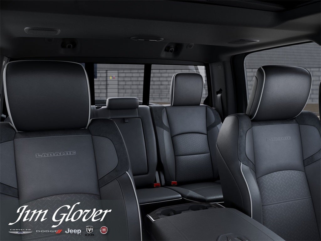 2026 RAM 3500 RAM 3500 LARAMIE CREW CAB 4X4 8' BOX