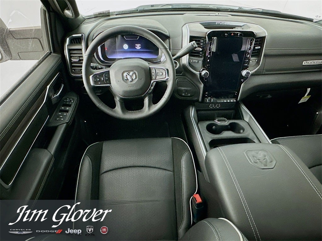 2026 RAM 3500 RAM 3500 LARAMIE CREW CAB 4X4 8' BOX