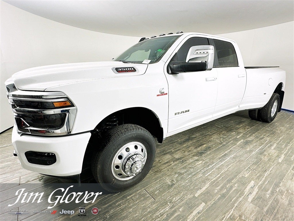 2026 RAM 3500 RAM 3500 LARAMIE CREW CAB 4X4 8' BOX