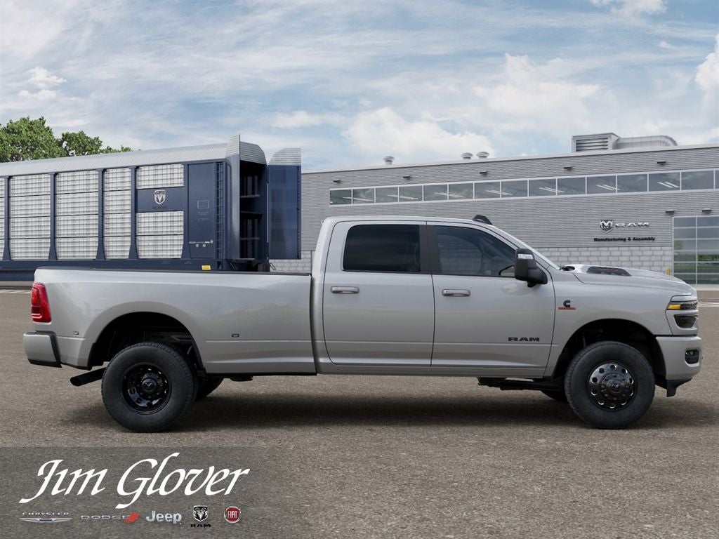 2026 RAM 3500 RAM 3500 LARAMIE CREW CAB 4X4 8' BOX