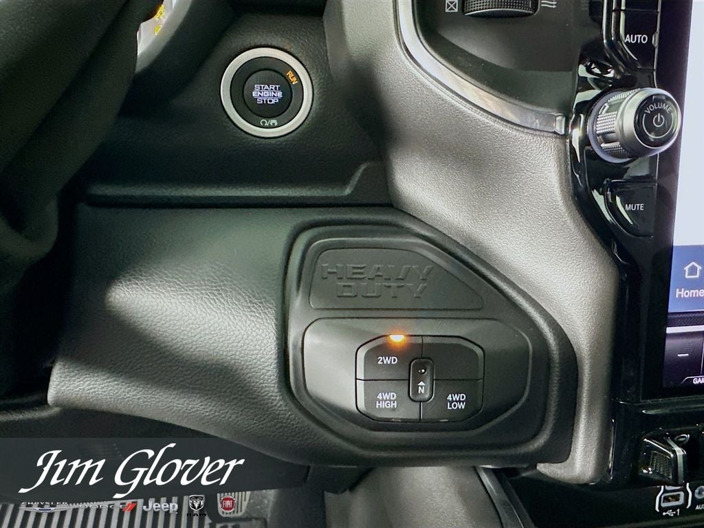 2026 RAM 3500 RAM 3500 LARAMIE CREW CAB 4X4 8' BOX