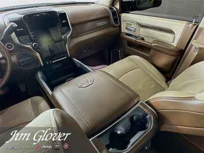 2022 RAM 3500 Laramie Crew Cab 4x4 8' Box