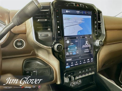 2022 RAM 3500 Laramie Crew Cab 4x4 8' Box