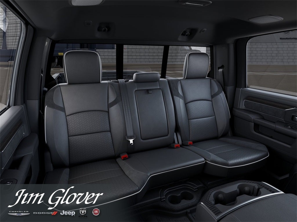 2026 RAM 3500 RAM 3500 LARAMIE CREW CAB 4X4 8' BOX