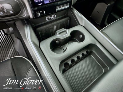 2026 RAM 3500 RAM 3500 LARAMIE CREW CAB 4X4 8' BOX