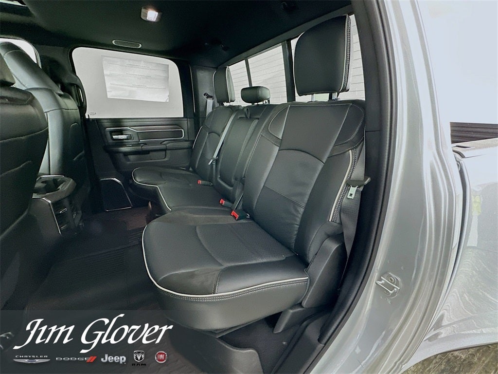 2026 RAM 3500 RAM 3500 LARAMIE CREW CAB 4X4 8' BOX