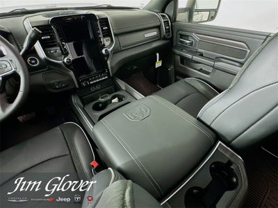 2026 RAM 3500 RAM 3500 LARAMIE CREW CAB 4X4 8' BOX