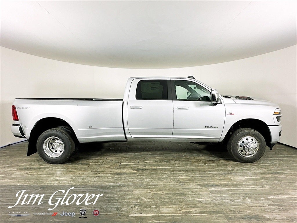 2026 RAM 3500 RAM 3500 LARAMIE CREW CAB 4X4 8' BOX