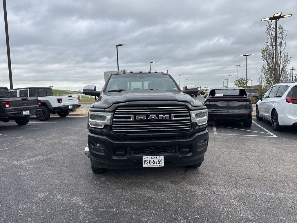 2022 RAM 3500 Laramie Crew Cab 4x4 8' Box