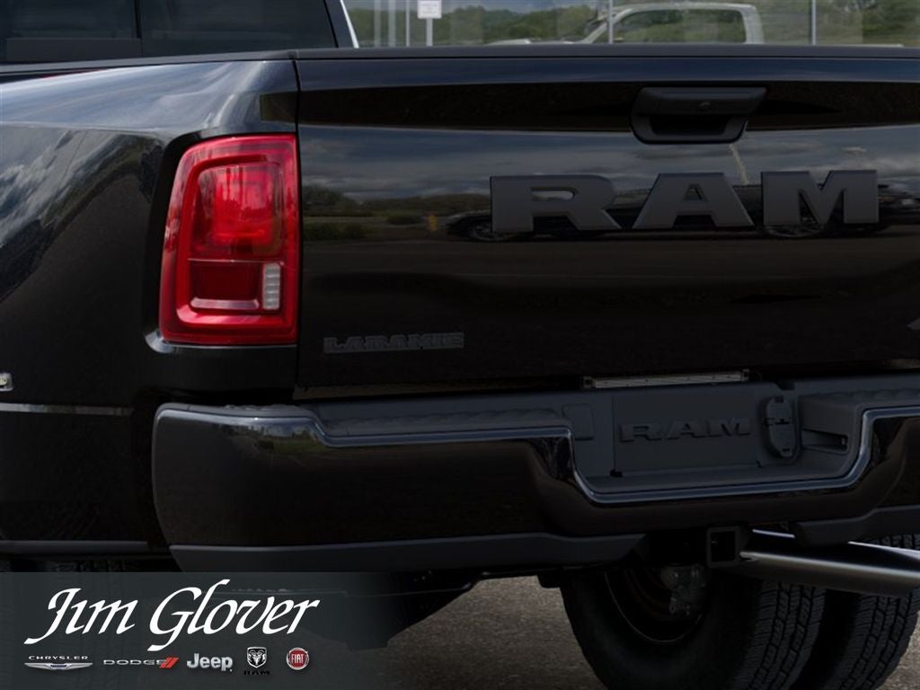 2026 RAM 3500 RAM 3500 LARAMIE CREW CAB 4X4 8' BOX