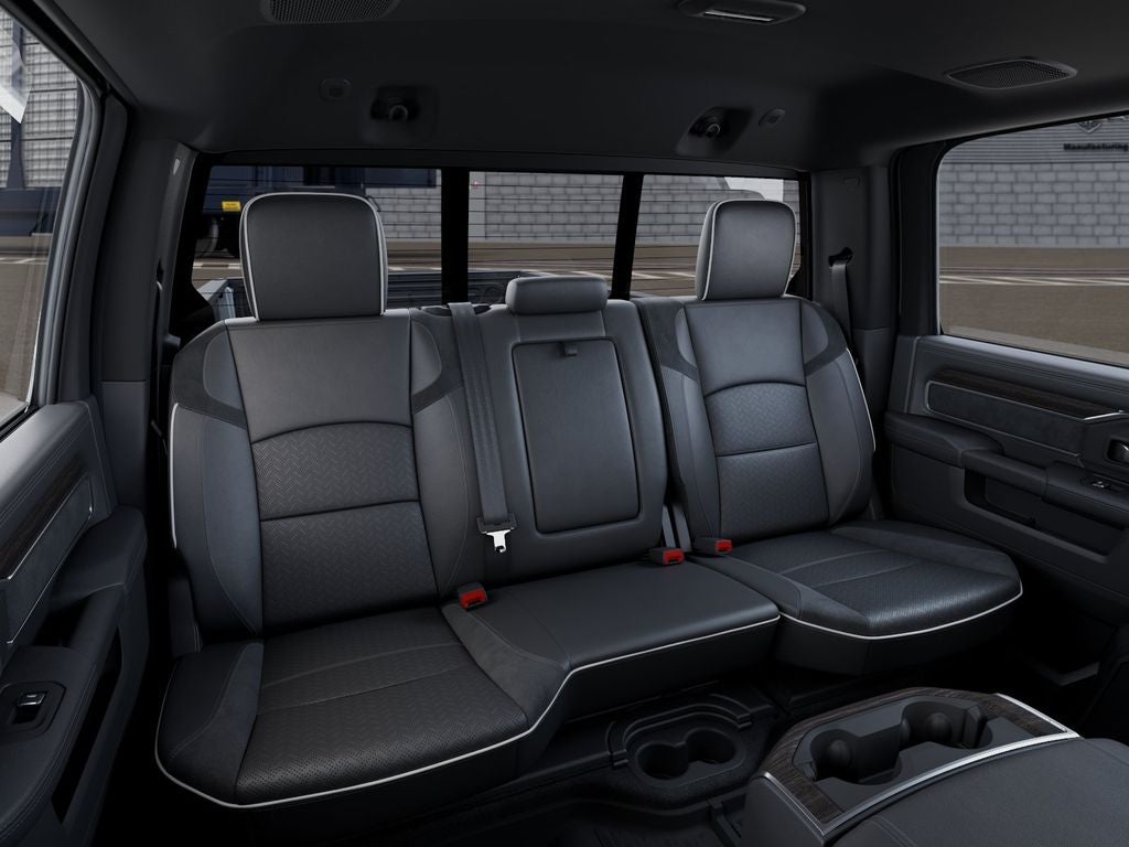 2026 RAM 3500 RAM 3500 LARAMIE CREW CAB 4X4 8' BOX