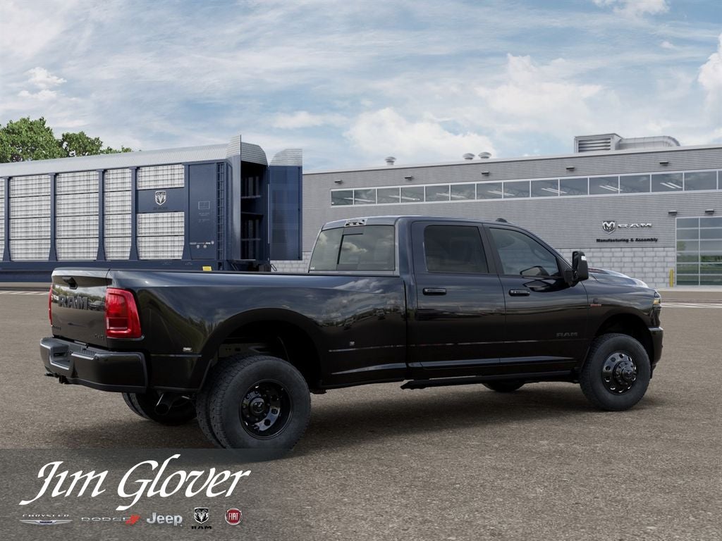 2026 RAM 3500 RAM 3500 LARAMIE CREW CAB 4X4 8' BOX