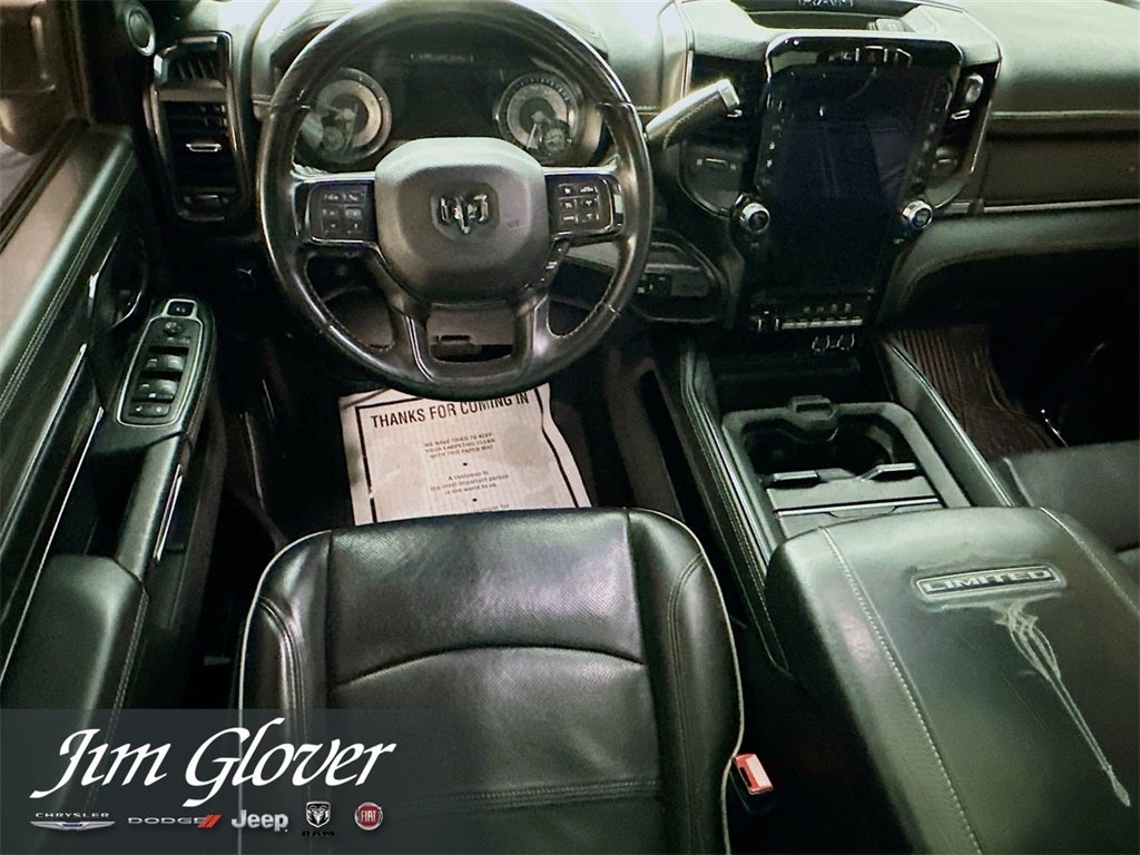 2022 RAM 3500 Limited Crew Cab 4x4 8' Box