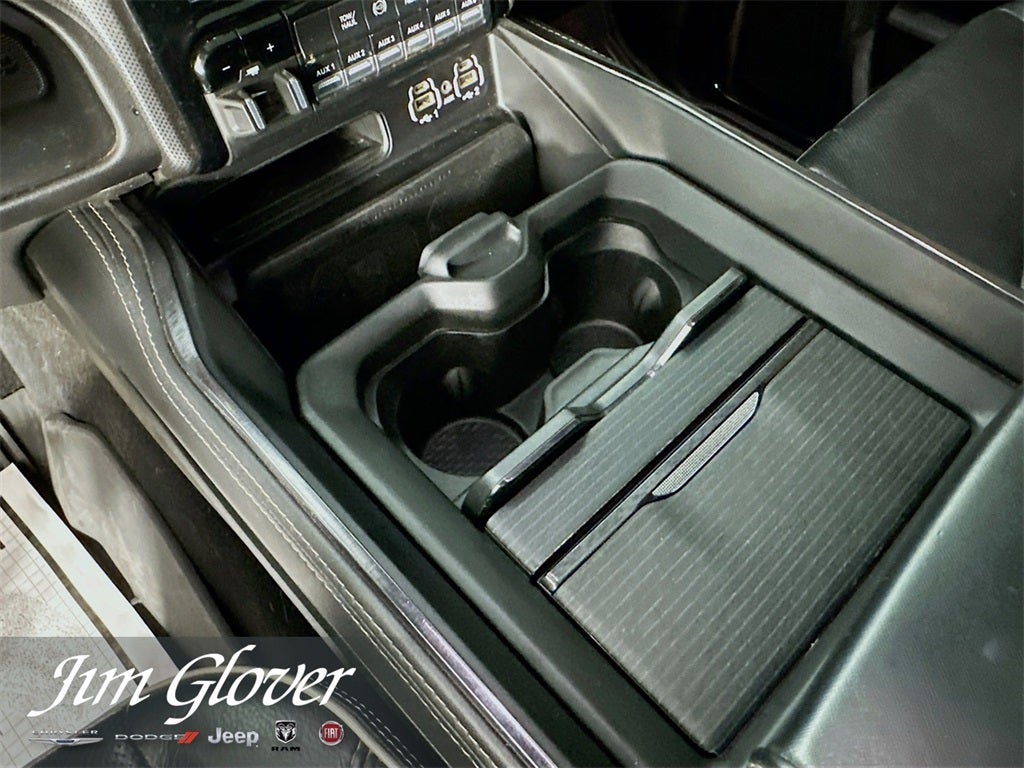 2022 RAM 3500 Limited Crew Cab 4x4 8' Box