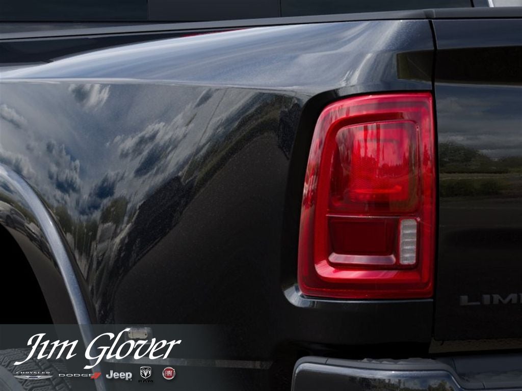 2026 RAM 3500 RAM 3500 LIMITED CREW CAB 4X4 8' BOX