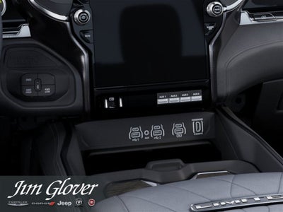 2026 RAM 3500 RAM 3500 LIMITED CREW CAB 4X4 8' BOX