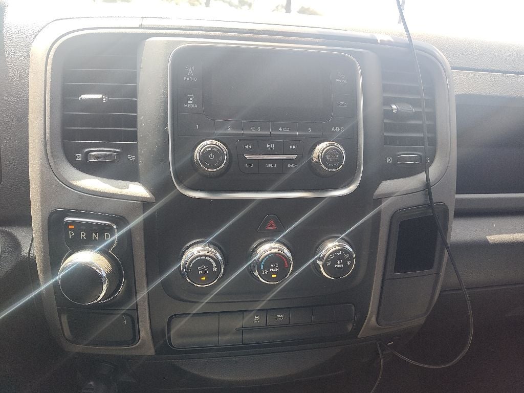 2019 RAM 1500 Classic Tradesman Regular Cab 4x2 6'4' Box