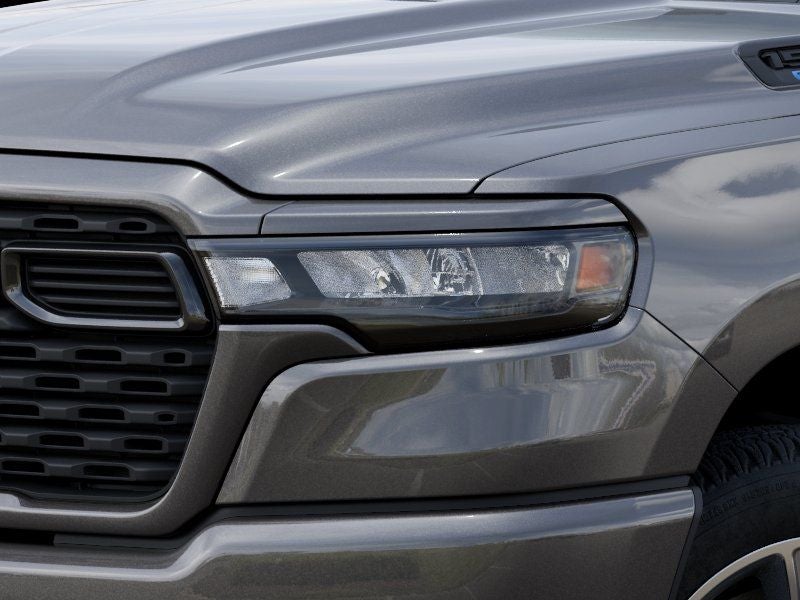 2026 RAM 1500 RAM 1500 EXPRESS CREW CAB 4X2 5'7' BOX