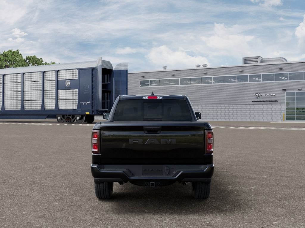 2026 RAM 1500 RAM 1500 EXPRESS CREW CAB 4X2 5'7' BOX