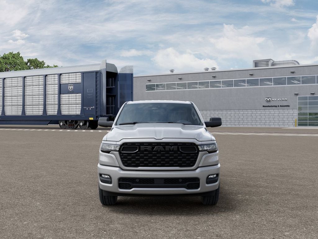 2026 RAM 1500 RAM 1500 EXPRESS CREW CAB 4X4 5'7' BOX