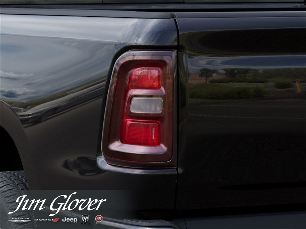 2026 RAM 1500 RAM 1500 EXPRESS CREW CAB 4X4 5'7' BOX