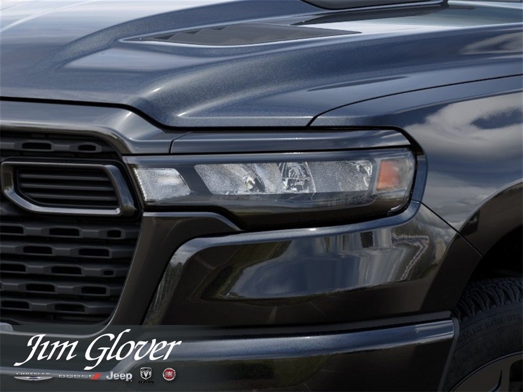 2026 RAM 1500 RAM 1500 EXPRESS CREW CAB 4X4 5'7' BOX