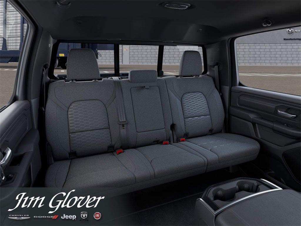 2026 RAM 1500 RAM 1500 EXPRESS CREW CAB 4X4 5'7' BOX