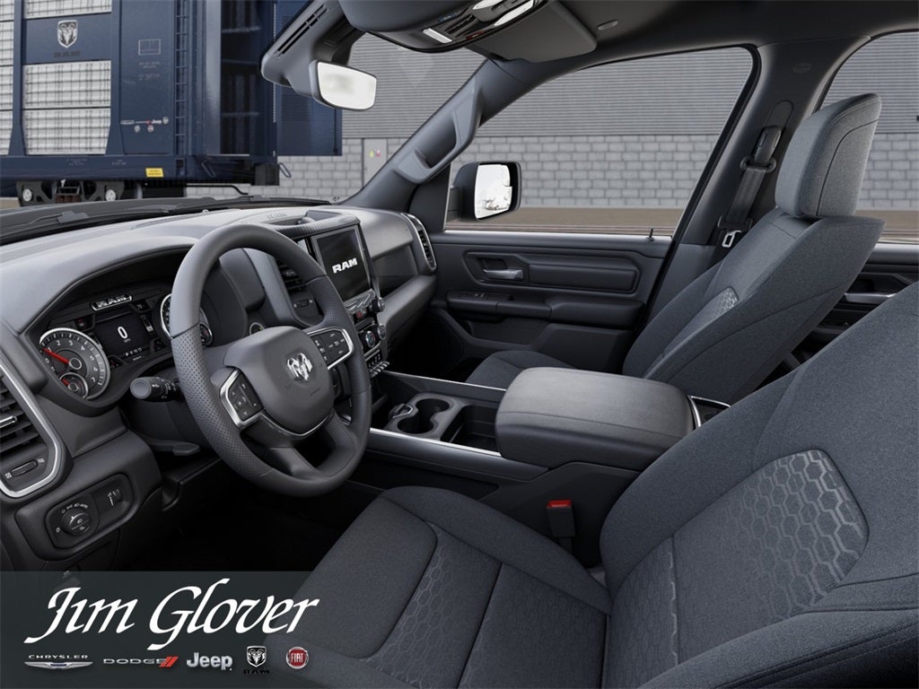 2026 RAM 1500 RAM 1500 EXPRESS CREW CAB 4X4 5'7' BOX