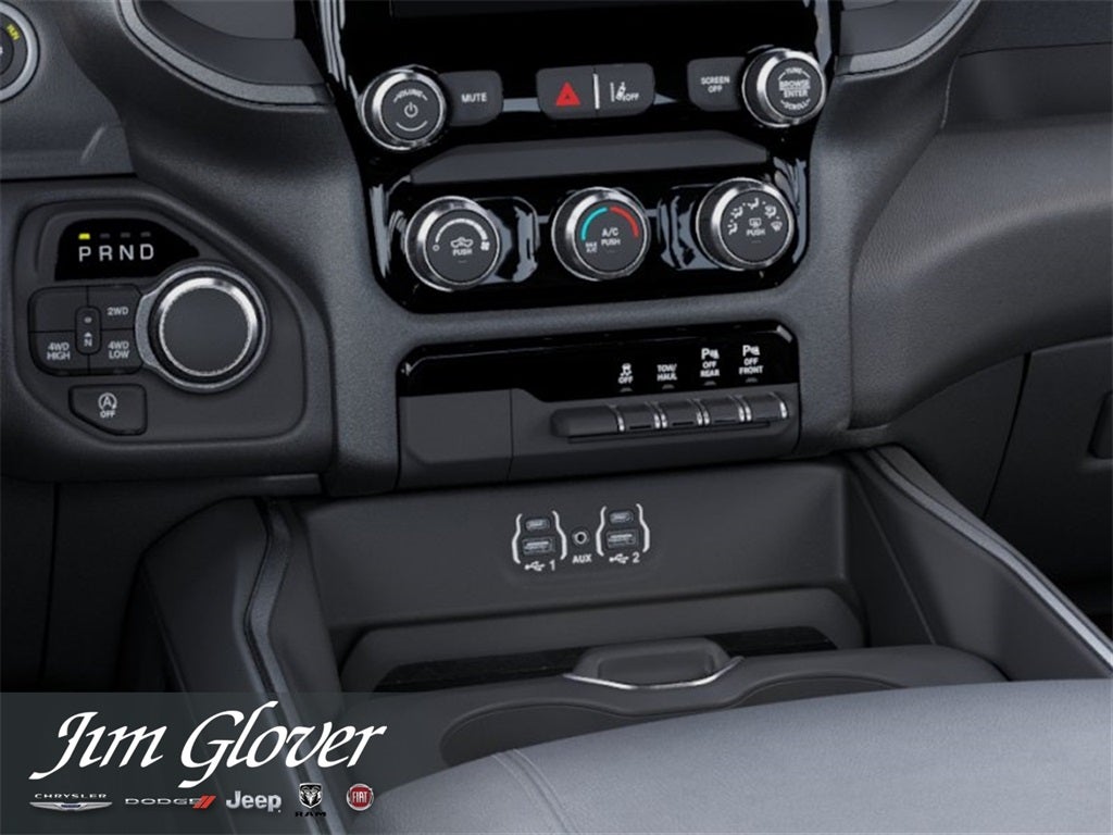 2026 RAM 1500 RAM 1500 EXPRESS CREW CAB 4X4 5'7' BOX