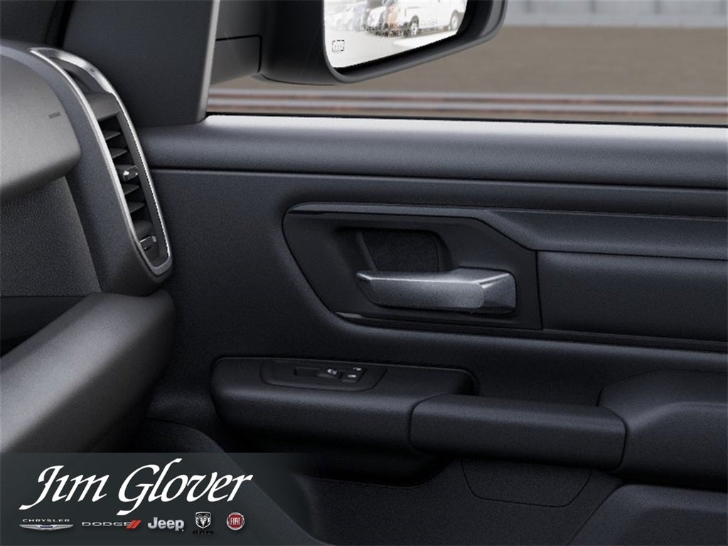 2026 RAM 1500 RAM 1500 EXPRESS CREW CAB 4X4 5'7' BOX