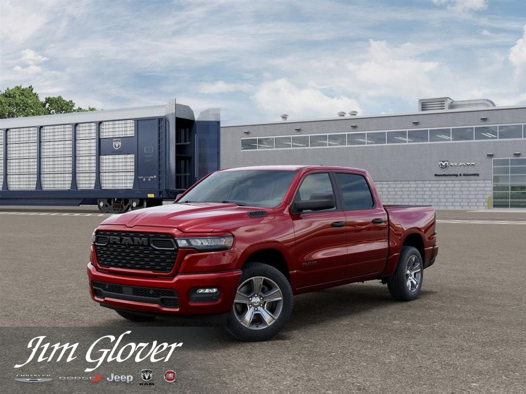 2026 RAM 1500 RAM 1500 EXPRESS CREW CAB 4X4 5'7' BOX