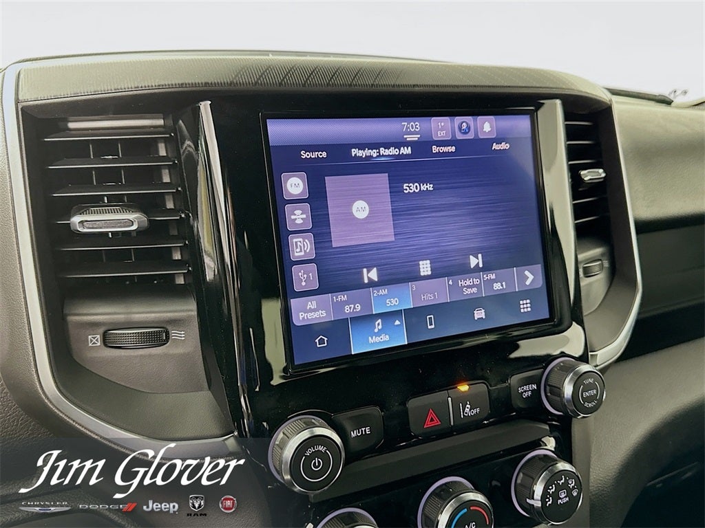 2026 RAM 1500 RAM 1500 EXPRESS CREW CAB 4X4 5'7' BOX