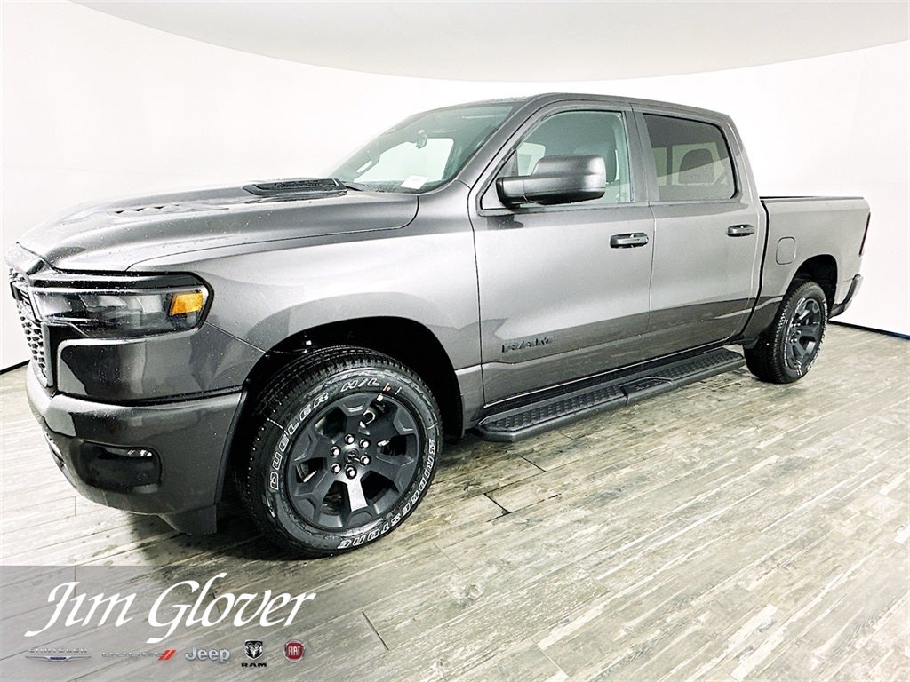 2026 RAM 1500 RAM 1500 EXPRESS CREW CAB 4X4 5'7' BOX