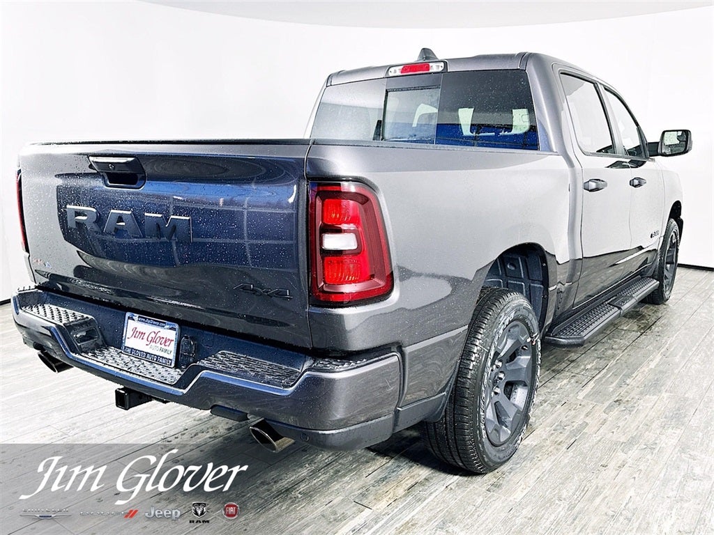 2026 RAM 1500 RAM 1500 EXPRESS CREW CAB 4X4 5'7' BOX