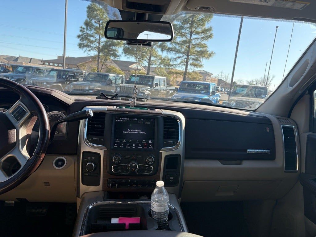 2018 RAM 2500 Laramie Crew Cab 4x4 6'4' Box