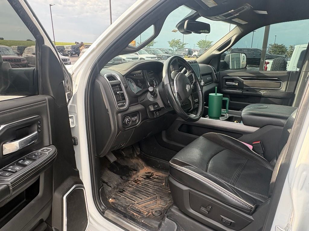 2022 RAM 2500 Laramie Crew Cab 4x4 6'4' Box