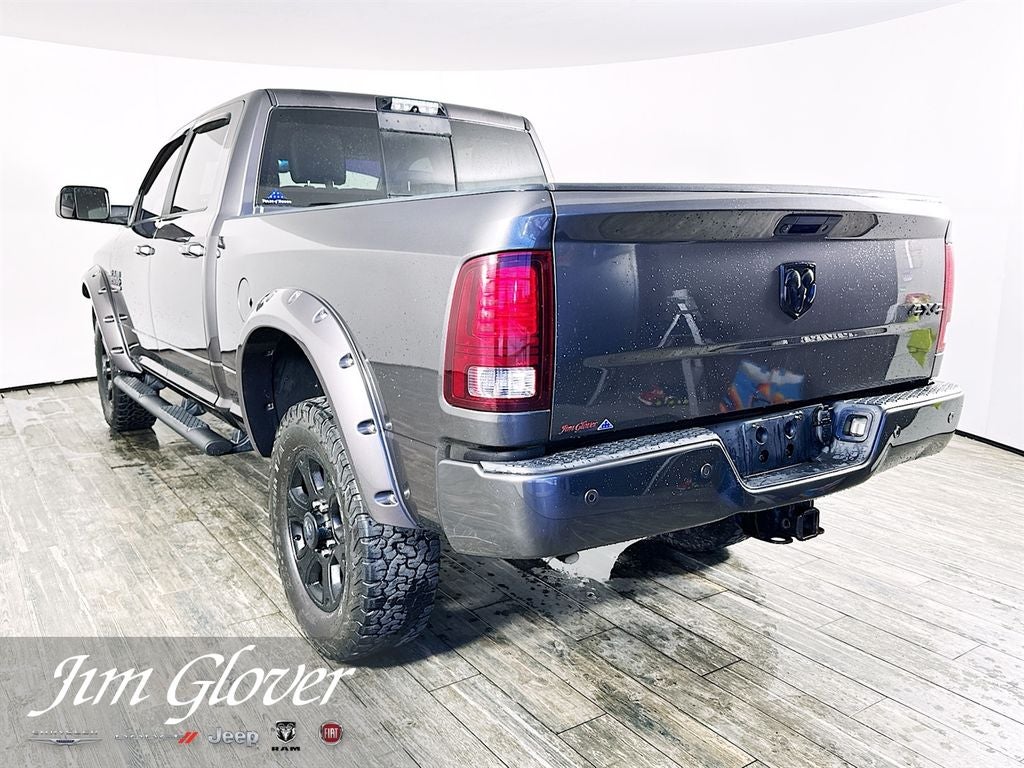 2017 RAM 2500 Laramie Crew Cab 4x4 6'4' Box